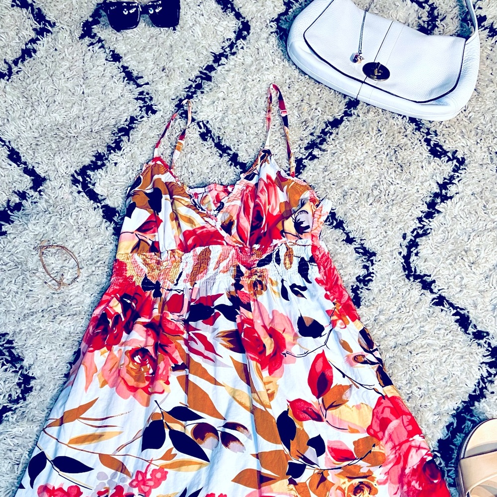 tropical floral dress size small 🌺